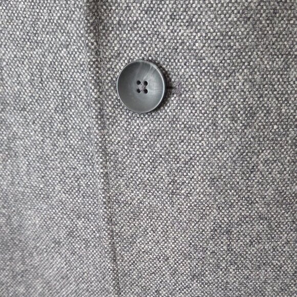 Gray Tweed Wool Coat - Medium 3/4 Coat - Picture 5 of 12